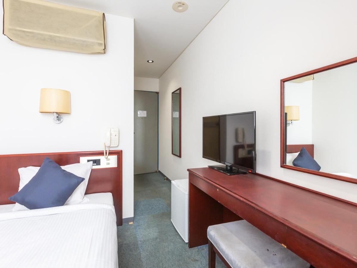 Oyo Sun Hotel Kurayoshi Bagian luar foto