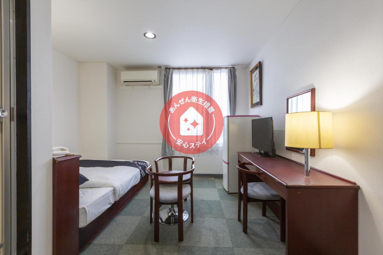 Oyo Sun Hotel Kurayoshi Bagian luar foto
